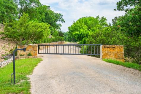 180 Hermosa Hunt TX 78024
