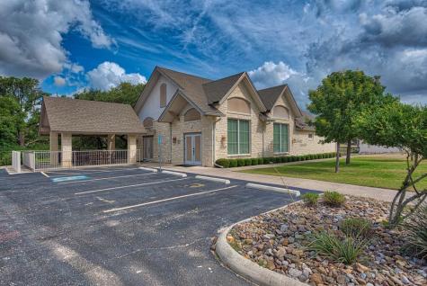 1803 Athens Avenue Kerrville TX 78028