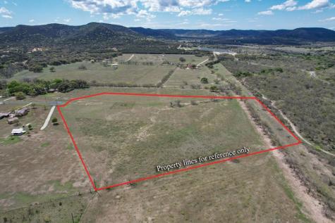 254 Possum Haw Holly Trail Leakey TX 78873