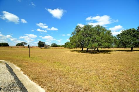 936 Saddle Club Drive Kerrville TX 78028