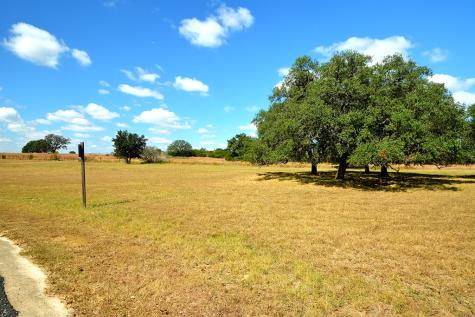 936 Saddle Club Drive Kerrville TX 78028
