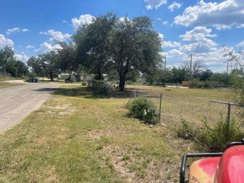 00 South Street Camp Wood TX 78833