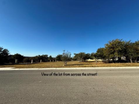 1018 Comanche Hills Drive Kerrville TX 78028