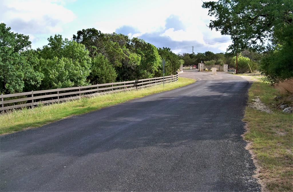 810 Spanish Oak Drive Kerrville TX 78028