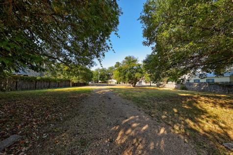 513/515 Main Street Fredericksburg TX 78624