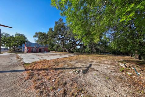 513/515 Main Street Fredericksburg TX 78624