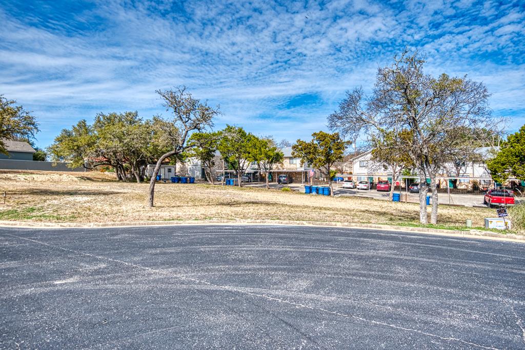 2004 Bordeaux Drive Kerrville TX 78028