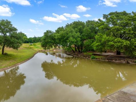2004 Bordeaux Drive Kerrville TX 78028