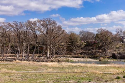 2106 Waterfront Kerrville TX 78028