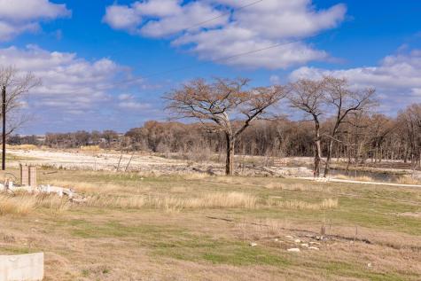 2106 Waterfront Kerrville TX 78028
