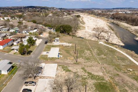 2106 Waterfront Kerrville TX 78028