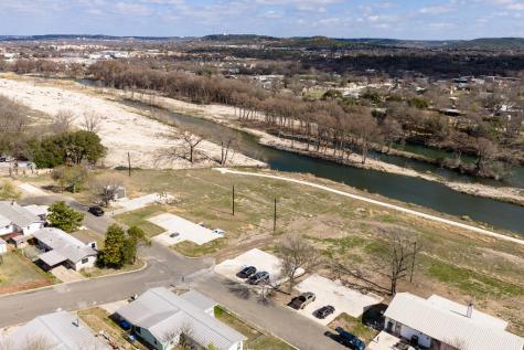2106 Waterfront Kerrville TX 78028