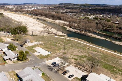 2106 Waterfront Kerrville TX 78028