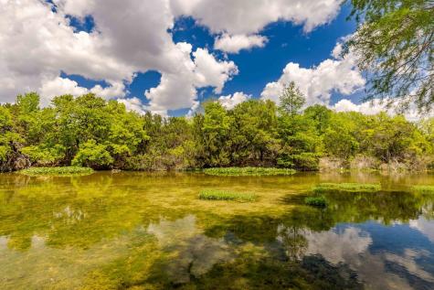 198 Lakeway Drive Kerrville TX 78028