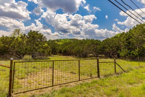 198 Lakeway Drive Kerrville TX 78028