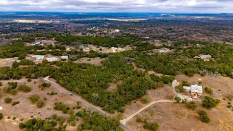 00 Oak Alley Kerrville TX 78028