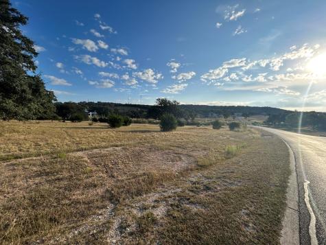 105 Lakebridge Trail West Ingram TX 78025