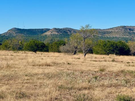 19240 W Highway 337 Camp Wood TX 78833