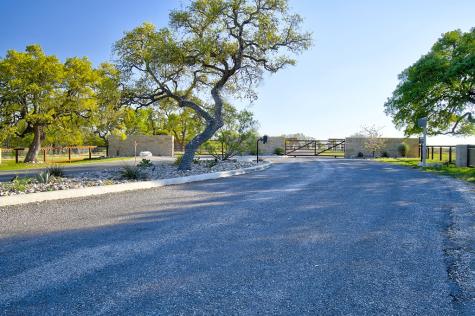 109 Hubble Lane Kerrville TX 78028