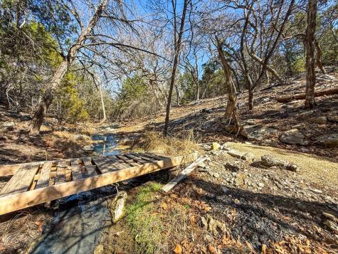 214 Hazelett Road Kerrville TX 78028
