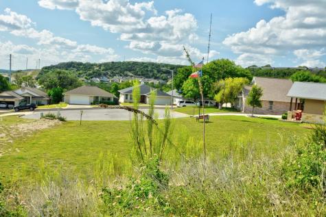 306 Vantage Circle Kerrville TX 78028