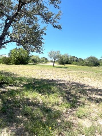 613 Oriole Avenue Camp Wood TX 78833