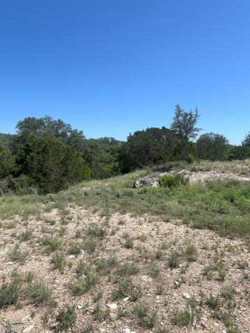 613 Oriole Avenue Camp Wood TX 78833