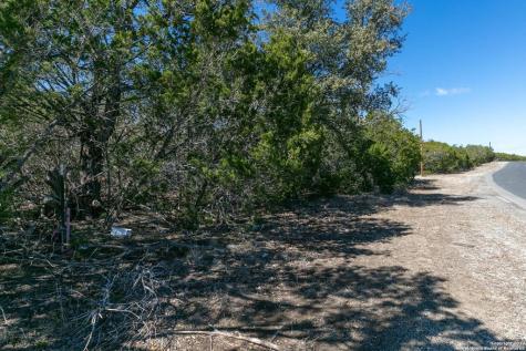 218 Madrona Kerrville TX 78028