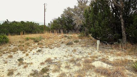 137 Middle Road Leakey TX 78873