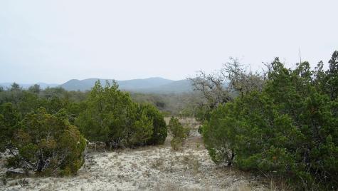 137 Middle Road Leakey TX 78873