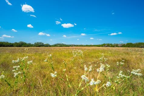 150 Tablerock Ridge Road Camp Verde TX 78010