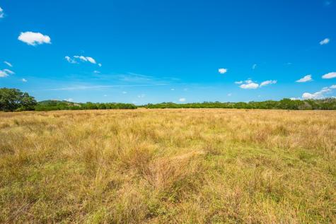 150 Tablerock Ridge Road Camp Verde TX 78010