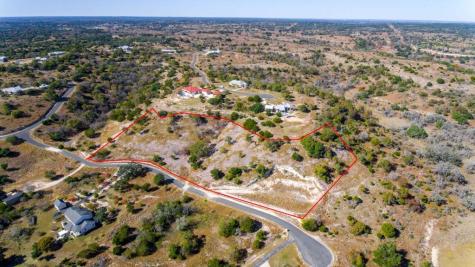120/134 Stieler Springs Lane N Comfort TX 78013