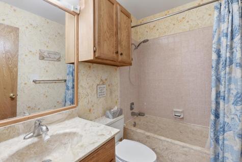 818 Lois Street Kerrville TX 78028