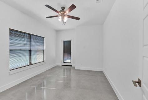 1103-15 Lois Street Kerrville TX 78028