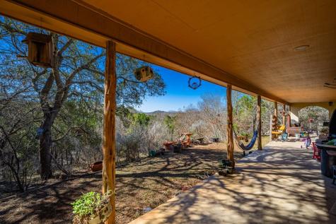 135 Rooster Ridge Kerrville TX 78028