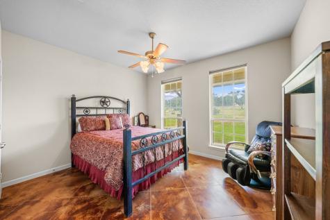 377 Green Oak Drive Kerrville TX 78028