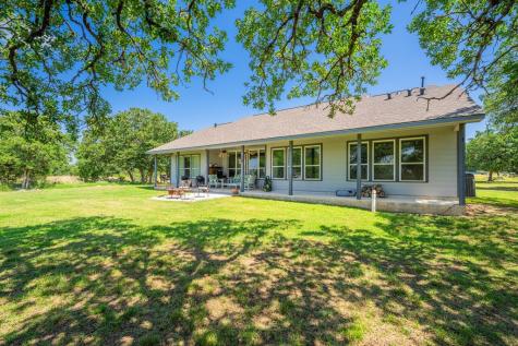 377 Green Oak Drive Kerrville TX 78028