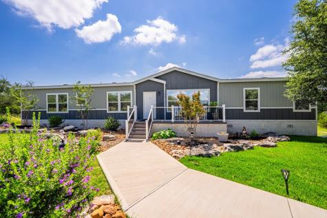 377 Green Oak Drive Kerrville TX 78028