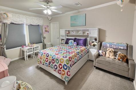 377 Green Oak Drive Kerrville TX 78028
