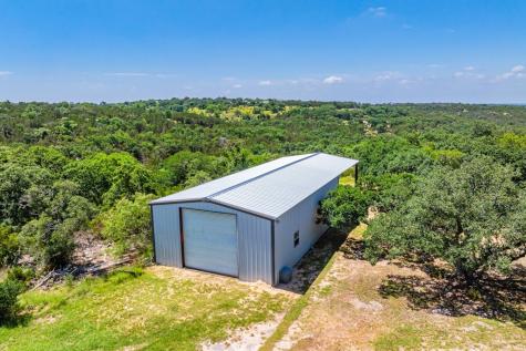 377 Green Oak Drive Kerrville TX 78028