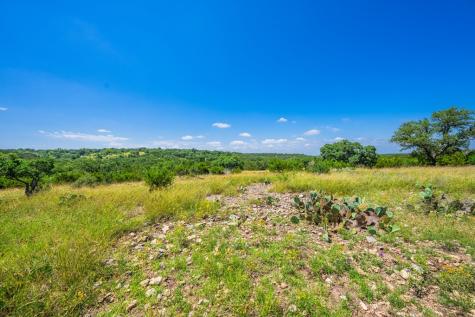 377 Green Oak Drive Kerrville TX 78028