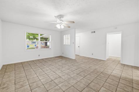 301-B Manor Drive Kerrville TX 78028