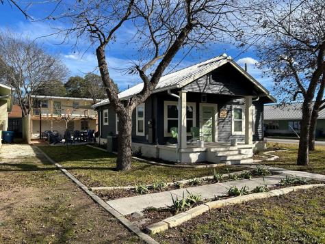 1524 Water Street Kerrville TX 78028