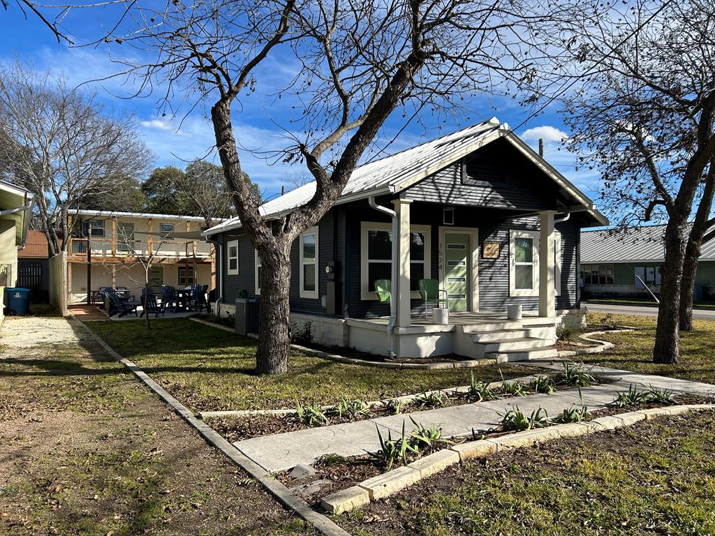 1524 Water Street Kerrville TX 78028