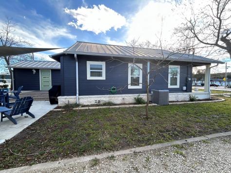 1524 Water Street Kerrville TX 78028