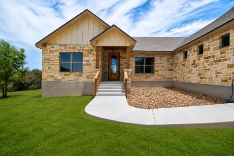 200 Castle Pines Drive Kerrville TX 78028