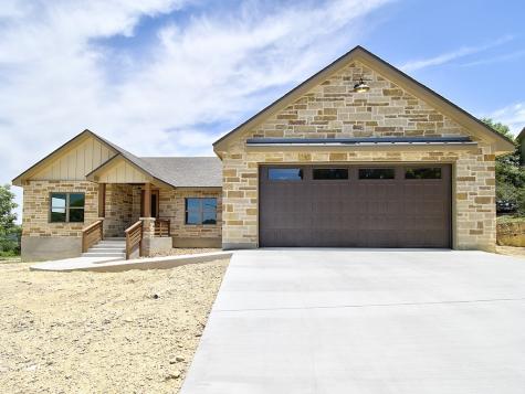 200 Castle Pines Drive Kerrville TX 78028