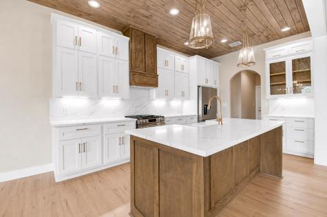 200 Castle Pines Drive Kerrville TX 78028