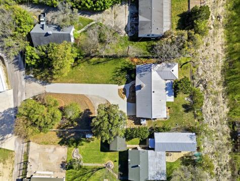 159 Thornton Lane Lakehills TX 78063
